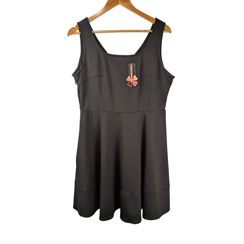 Fancyinn Womens Black Skater Dress Sleeveless V-Back Mini Fit and Flare Size L
